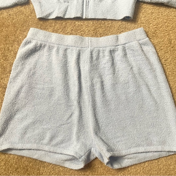 Baby Blue Fuzzy Cropped Jacket & Short Set - Picture 3 of 6